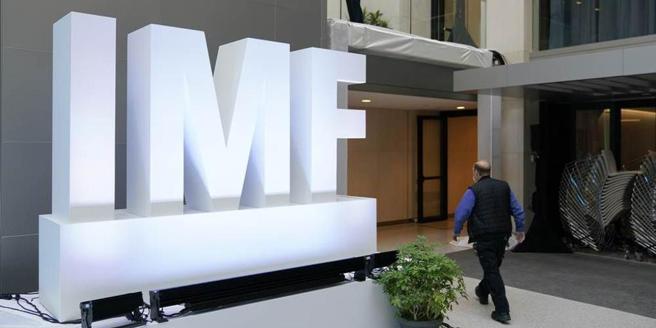 美国政府正在说服国际货币基金组织（IMF）其他成员国，一方面容许IMF增加贷款资金的配额资源，同时亦要限制中国、印度及巴西等国家的投票权。图／美联社