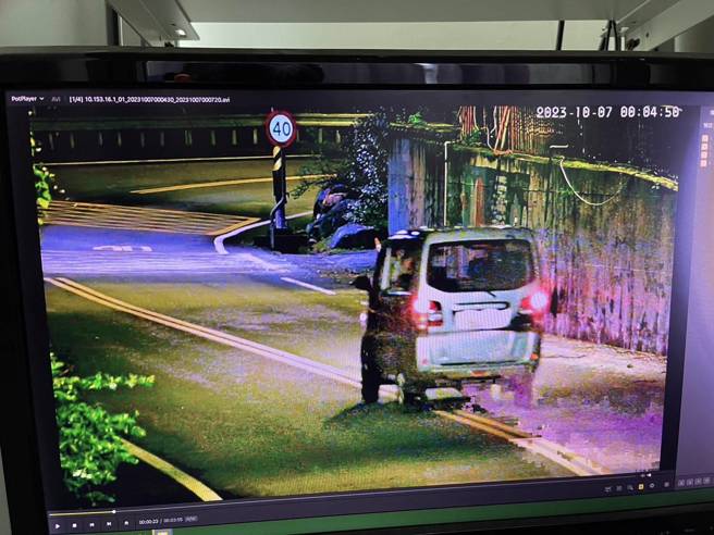 贪杯惹祸！六龟小货车酒驾「自撞山壁」2死，最后身影曝光。(警方提供)