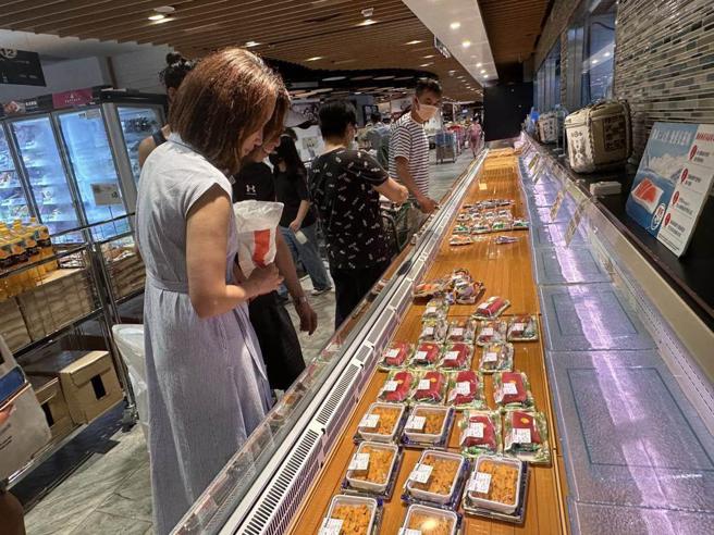 日本农林水产省6日公布数据显示，8月日本对中国的水产品出口额为36亿日圆，较2022年同期减少65.7％。图／中新社资料照片