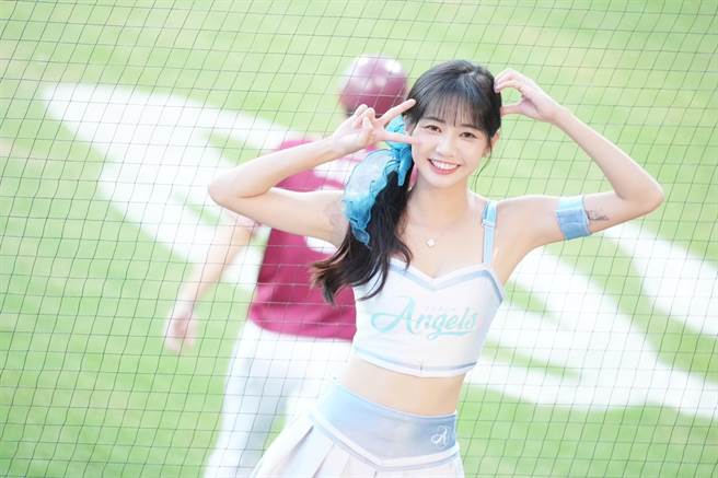 慈妹拥有标致脸蛋和甜美笑容，身材也相当有料。（拉斯维加斯娱乐城提供）