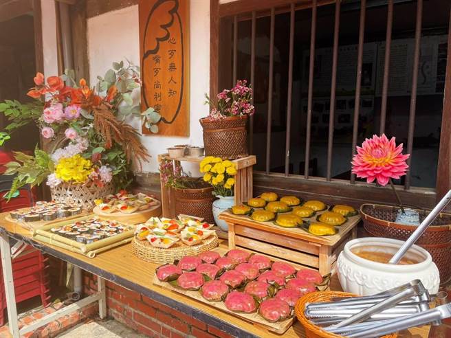 社区的特色料理，让来访的外地人留下深刻印象。（柳营区公所提供／张毓翎台南传真）