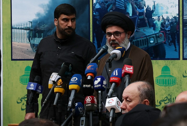 黎巴嫩真主党执行委员会主席萨菲·阿尔丁（Hashem Safi al-Din）8日在贝鲁特南郊的集会中，表达力挺巴勒斯坦。（路透）