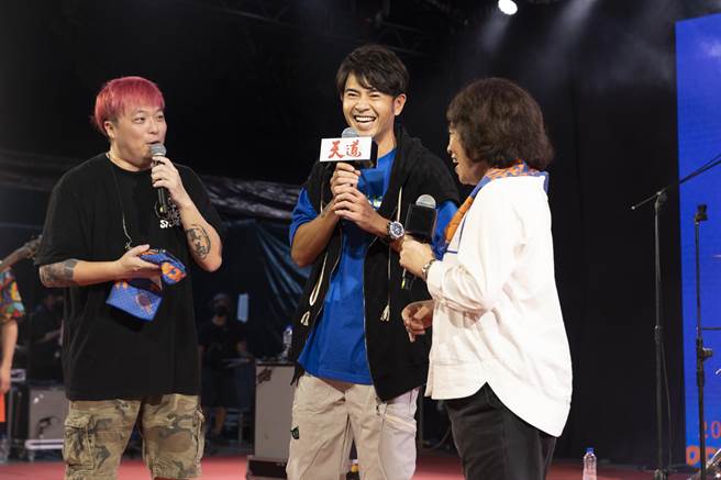 黄玉荣出席2023嘉义诸罗摇滚，重温歌手梦。（三立提供）