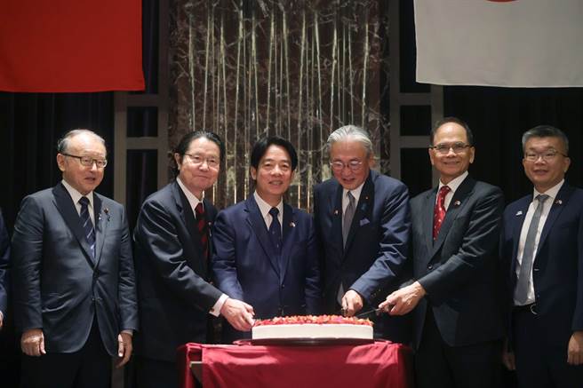 副總統賴清德出席「中華民國國慶日本國會議員祝賀團」日華懇成立周年酒會暨立法院歡迎晚宴(總統府提供)