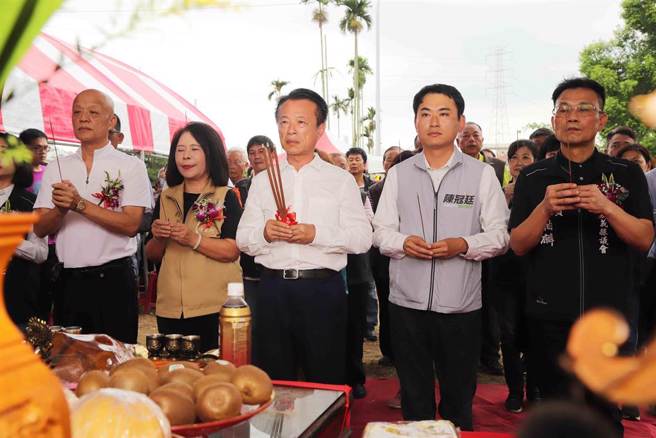 今国庆日吉时，嘉义县首座融合托婴暨托育资源中心正式动土开工。（吕妍庭摄）