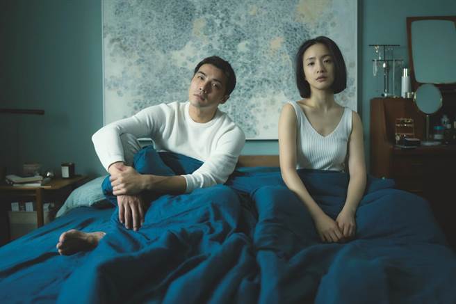 賀軍翔（左）跟林依晨主演的劇集《不夠善良的我們：第1-2集》將在金馬首映。（金馬提供）