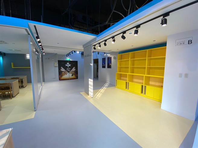 讨论区平时为开放空间，需要时亦可变身为独立讨论区。（王惠慧摄）