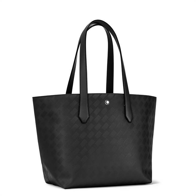 万宝龙Extreme 3.0系列146托特包，3万8400元。（Montblanc提供）