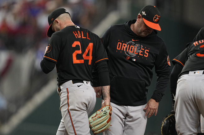 金莺惨遭游骑兵横扫，结束赛季。（美联社）