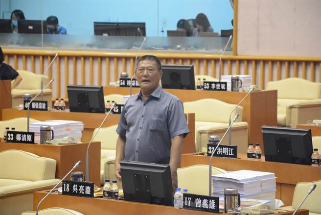 高雄高分院判屏东县议员吴亮庆当选无效并定谳。（林和生摄）