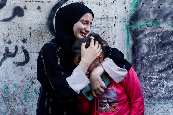 巴勒斯坦激进组织哈玛斯与以色列之间战火仍炽，日本已对加萨走廊发布「退避劝告」吁日本人勿赴当地。（图／路透社）