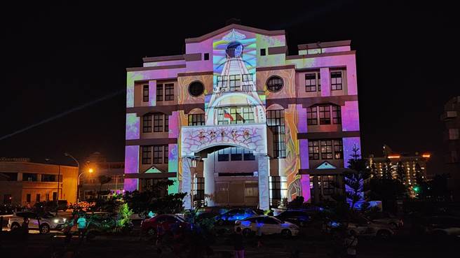 2023.10.12澎湖县／马公市公所清洁队员10日下午在处理大型废弃家电时，发现内藏10万元现金，送警招领。（资料照片）
