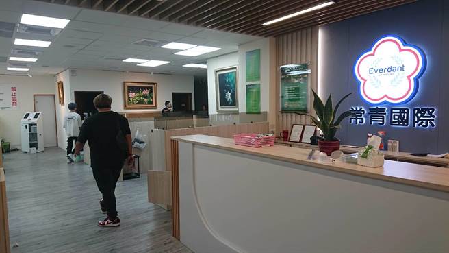 台南市警方9月份在北区查获一家棋牌社涉嫌赌博，负责人就是台湾麻将最大党主席郭玺，引发郭男不满，连续在网路发直播影片攻击警方。（本报资料照／程炳璋台南传真）