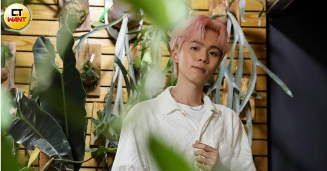 瑋瑋斜槓當歌手，推出首張個人EP《Pull n