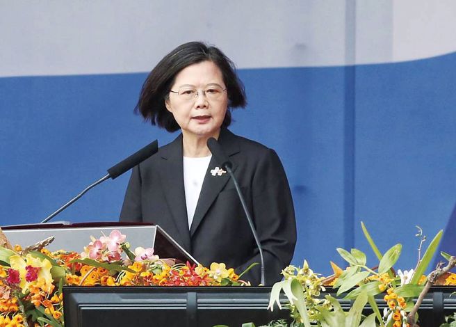 總統蔡英文被質疑執政八年，台灣民主反而大開倒車。（示意圖／本報系資料照）