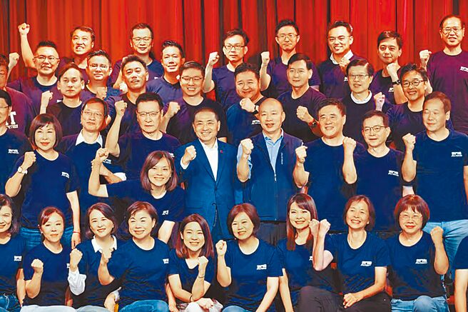 近期有媒體公布國民黨不分區立委人選，以國民黨智庫執行長柯志恩為首，同時前台南市議員謝龍介、前雲林縣立委張嘉郡也將入列。（圖／本報系資料照）