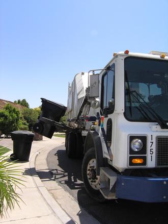 知名特殊廢棄物處理集團應用寶利通節能駕駛系統