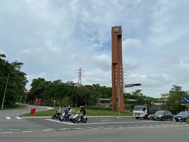 反龍科擴大土地徵收自救會傳出台積電將放棄在龍科3期設廠，對此，新竹科學園區管理局14日表示，目前沒有回應。（陳育賢攝）