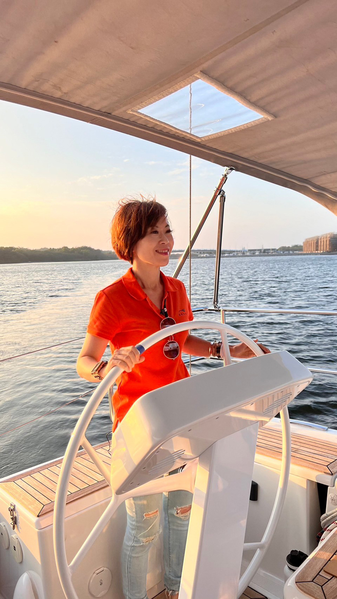 亚果游艇集团唐玉书总经理表示，臺湾是全球数一数二的游艇制造国，希望透过创造海洋休閒文化，让人们更亲近海洋。(图片提供/亚果游艇集团)