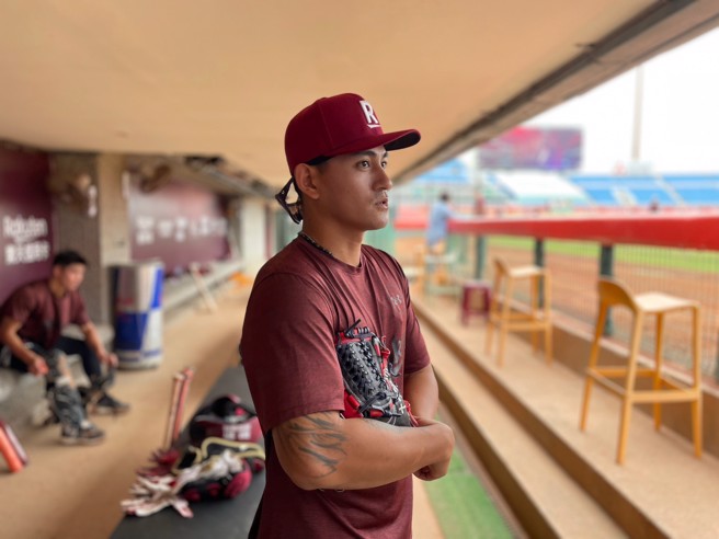 乐天桃猿林子伟因左手腕伤势目前仍挂免战牌。（毛琬婷摄）