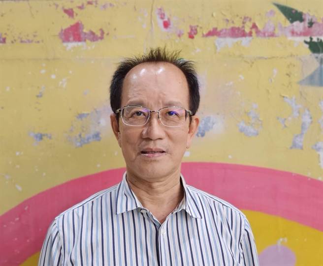 南台灣觀光產業聯盟總召集人、高雄漢王洲際飯店集團總裁林富男批評，政府對觀光產業短視與無作為，政策缺乏前瞻和應變策略，才讓業界產生困境。（洪浩軒攝）