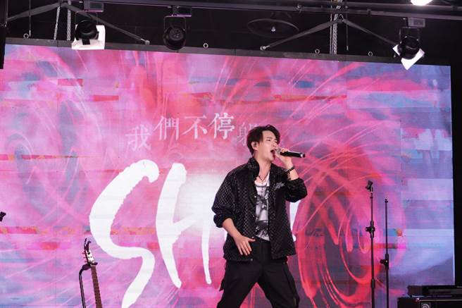 陈德修14日在台北举办签唱会。（陈德修工作室提供）