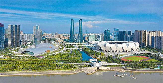 杭州奧體中心體育場館群。（圖／新華社）