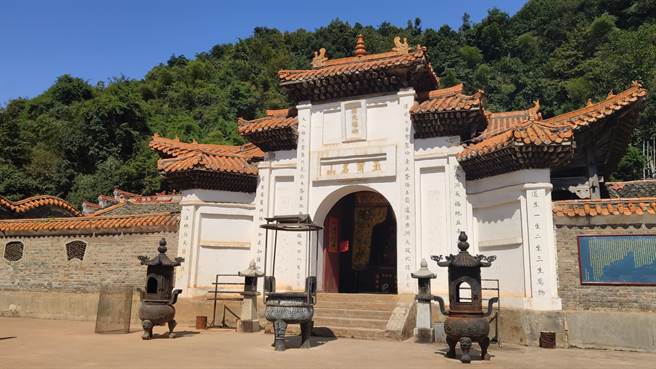 位于江西峡江县内的玉笥山是被称为「洞天福地」道教名山之一。（吴泓勋摄）