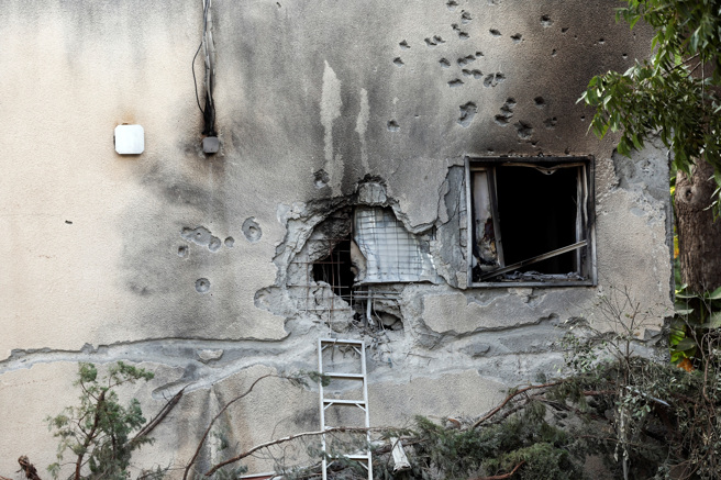 中国、俄罗斯及伊朗长期欲破坏有美国当靠山的国际体系，如今美国因中东战火而分心，这些国家正把握机会，各有盘算。(图/ 路透社)