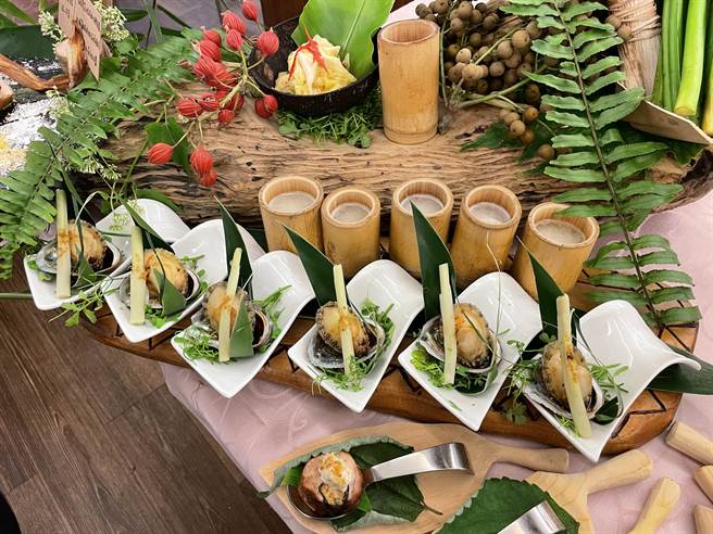 花莲「国际慢食论坛」今年迈入第3届，本月28、29日在原住民族野菜学校周边登场，将结合原住民野菜文化，与各国慢食厨师来场料理交流。（花莲县政府提供／罗亦晽花莲传真）