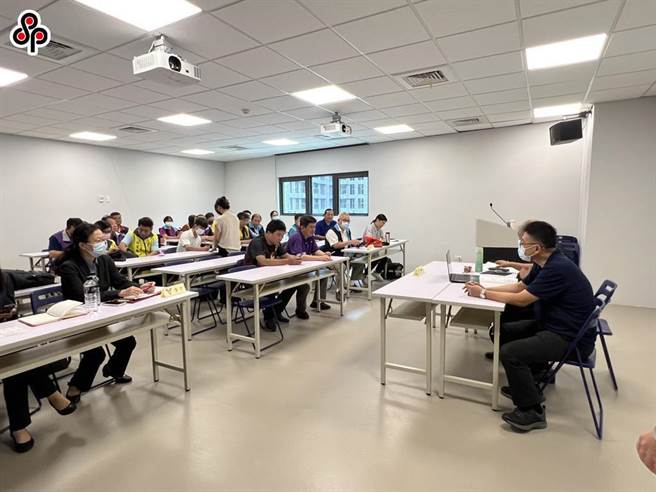 日前传出行政院相关部会决议，将开放外籍移工加入国内旅宿业。（报系资料照）