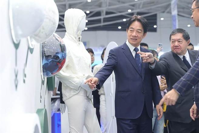 副總統賴清德17日上午出席「台北紡織展（TITAS）開幕典禮」。