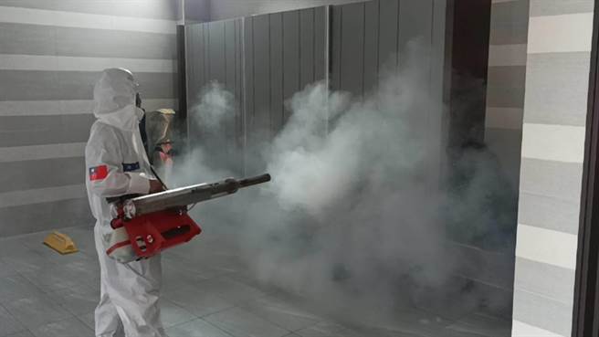 台南本土登革热至17日累计1万5561例，但病例数已连续两周下降。(台南市卫生局提供／曹婷婷台南传真 ／)