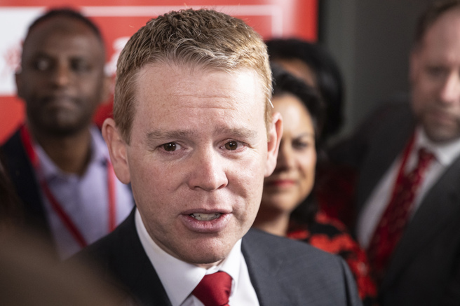 纽西兰总理希金斯（Chris Hipkins）宣布，政府将提供纽币500万元，提供以色列、加萨及约旦河西岸之紧急人道需求。（图/美联社）
