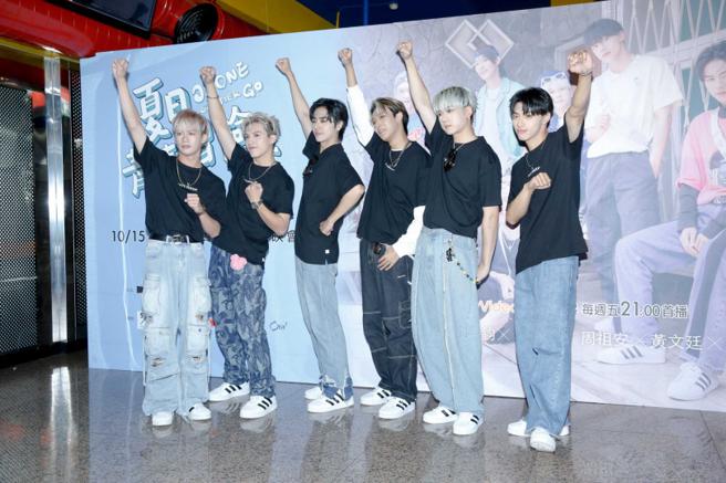 周日節目舉辦記者會，哲言稱節目最大看點，就是能看到「崩壞版Ozone」。（圖／讀者提供）