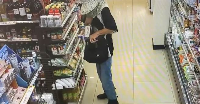 陈嫌犯案过程全被监视器拍下。（民眾提供／李京升苗栗传真）