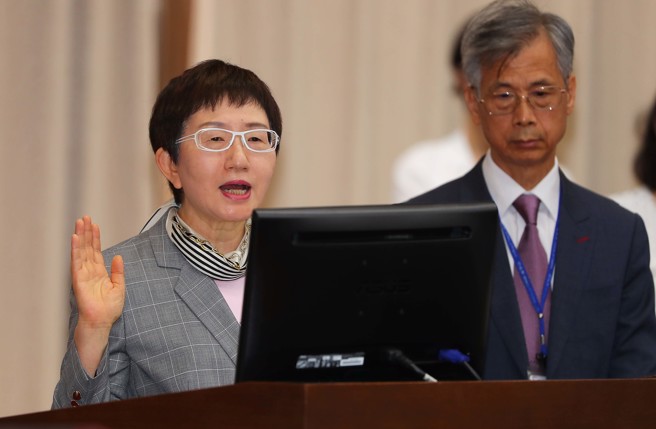 台啤球员吴季颖遭爆打假球，财政部长回应。（图／报系资料照）