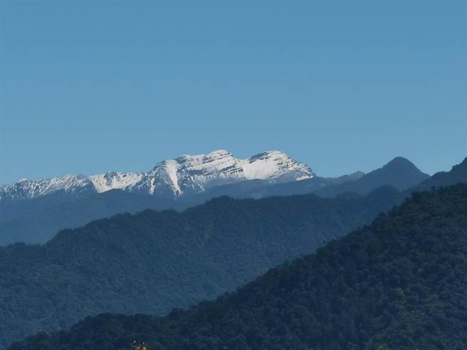 雪霸国家公园有许多美丽山林风景，值得以空拍方法记录，雪管处欢迎各界多加利用。（谢明俊摄）