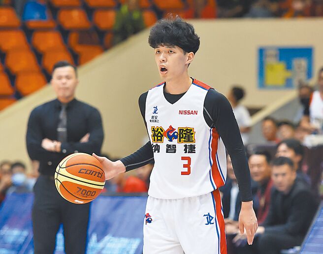 曾效力于裕隆纳智捷并且助球队夺冠的吴季颖，遭爆打假球。（本报资料照片）