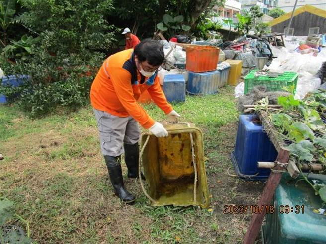 宜蘭縣今天新增1例本土登革熱確診病例，宜蘭縣政府呼籲，加強住家內外環境巡查、徹底清除孳生源。（宜蘭縣政府提供／李忠一宜蘭傳真）