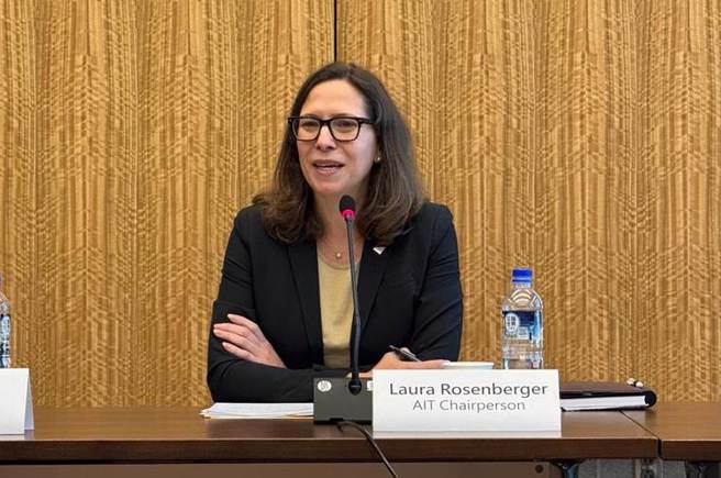 美国在台协会（AIT）主席罗森伯格强调，台海和平稳定符合美国长久利益，不会被其他区域发生的事件影响，深化台美伙伴关系是拜登政府首要优先目标之一。（李奇叡摄）