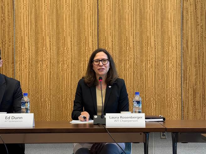 美国在台协会（AIT）主席罗森伯格本周访台，是今年第三度访台，她也在访台期间与侯友宜、赖清德以及柯文哲三位总统参选人分别会面。（李奇叡摄）