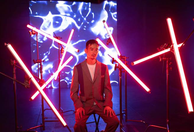 DJ HEAD的新歌〈一切從頭〉MV設計6個場景。（DJ HEAD MUSIC提供）