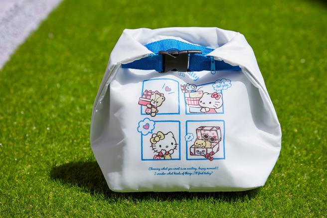 10月19日至31日成为Global Mall新会员加当日不限金额发票，可兑换「Hello Kitty保温袋」。（Global Mall提供／朱世凯台北传真）