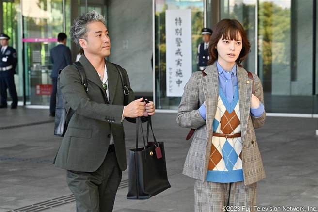 室刚、平手友梨奈主演《我们律师很棘手》堪称本季最强黑马日剧。（friDay影音提供）