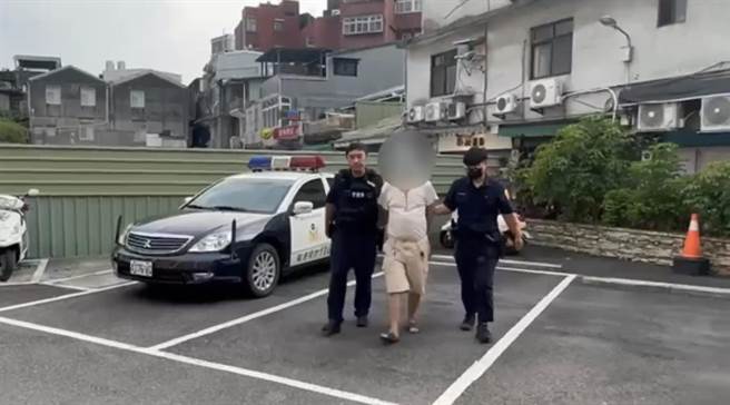 新北树林区大同山于今年7、8月间，陆续发生停放路旁的汽车轮胎全被刺破，估计10余辆汽车受损，警方19日下午2时抓获68岁魏姓犯嫌。（新北市树林警分局提供／刘玮晴新北传真）