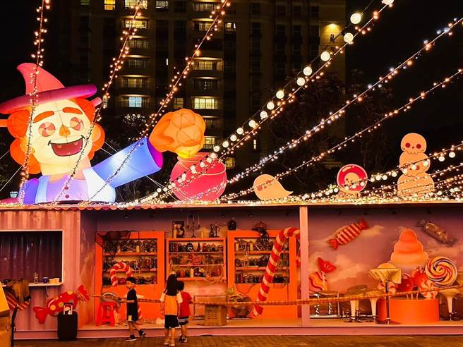 2023桃园万圣城明天将在桃园艺文广场盛大展开，为期11天是歷年最长的万圣节活动。（桃园市观旅局提供／陈梦茹桃园传真）