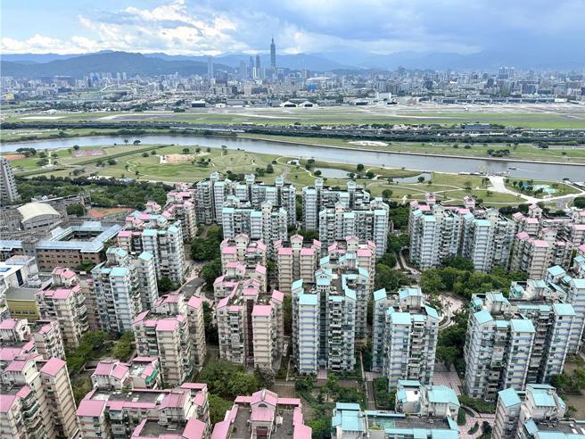 台北市第2季房市价高、需求略减，需求面维持「偏热黄红灯」。图／蔡惠芳