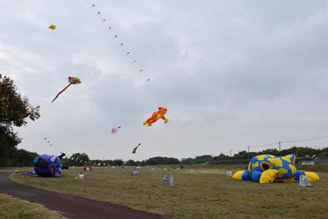 苗栗市2023風箏文化暨客家美食節將在10月28日在苗栗市河濱公園登場。（謝明俊攝）