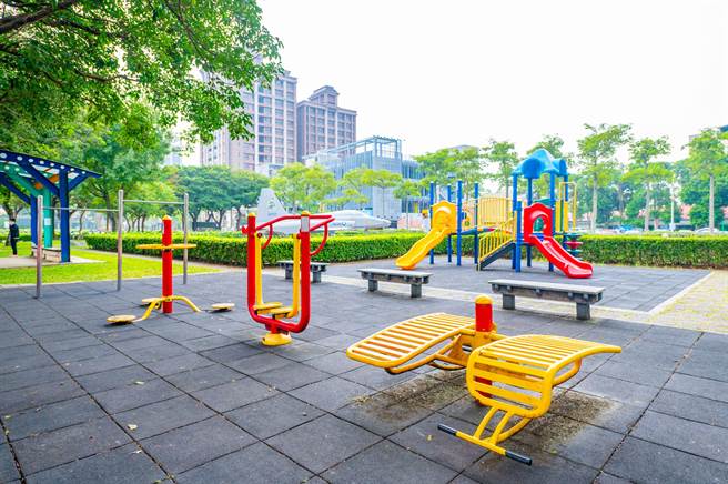 桃园市龙潭运动公园改造前现况。（桃市府提供／蔡明亘桃园传真）